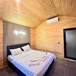 Hotel Casaba Otels *